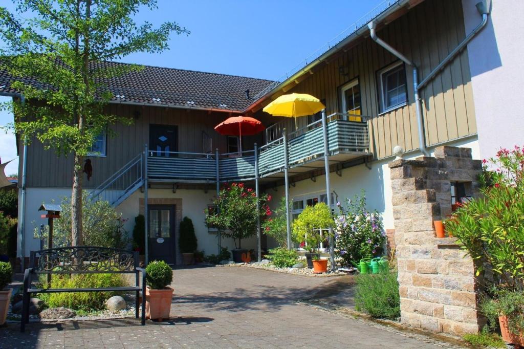 Appartement Ferienwohnung für 2 Personen 2 Kinder ca 70 m in Triftern, Bayern Niederbayern Fichtenstraße 6, 84371 Triftern