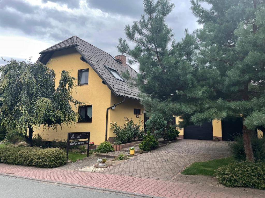 Appartement Ferienwohnung Geyer Galgenberg 10, 06773 Gräfenhainichen