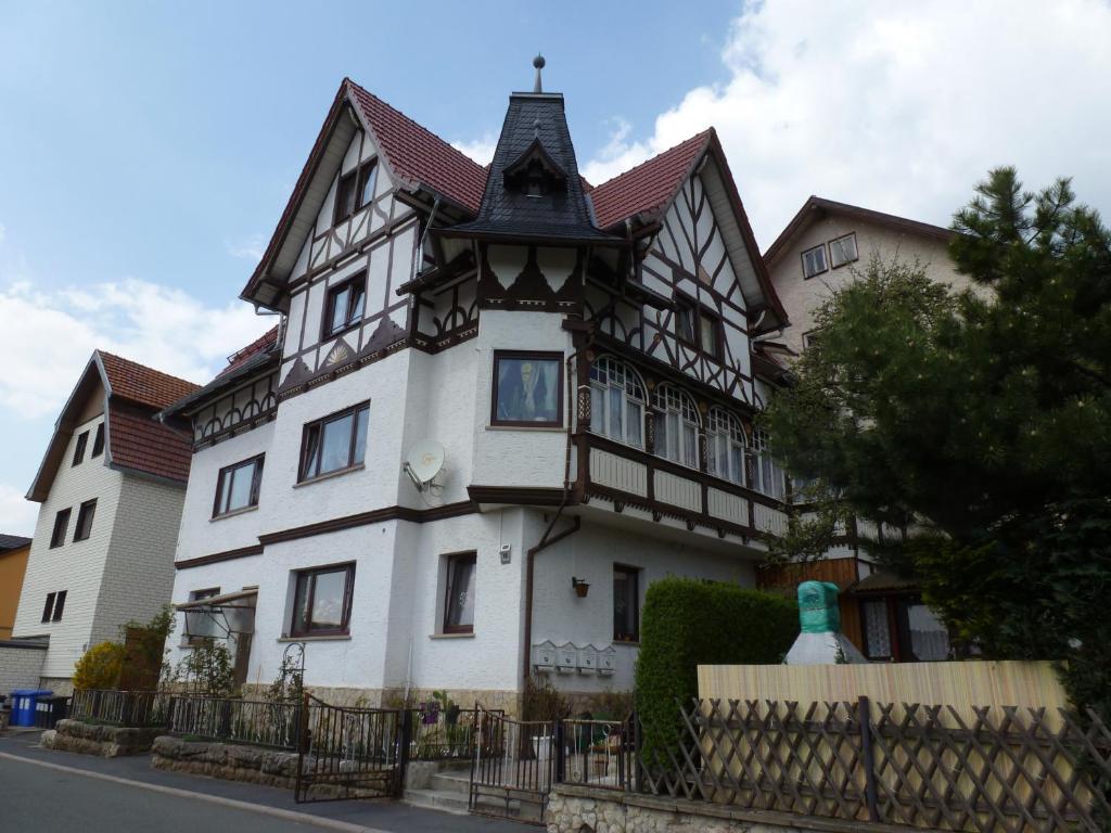 Appartements Ferienwohnung Grebner Gartenstr. 19, 96528 Schalkau