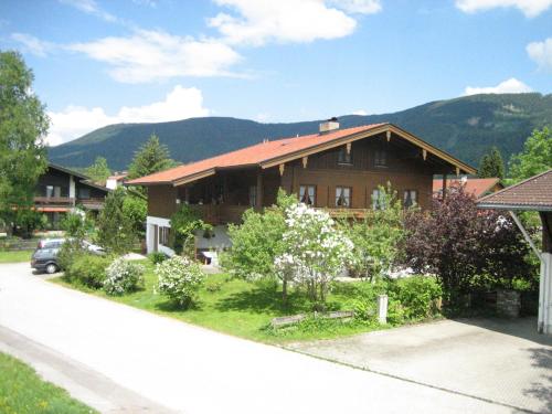 Appartement Ferienwohnung Gundi Scheurl - Chiemgau Karte Kreuzbaumstraße 31 Inzell