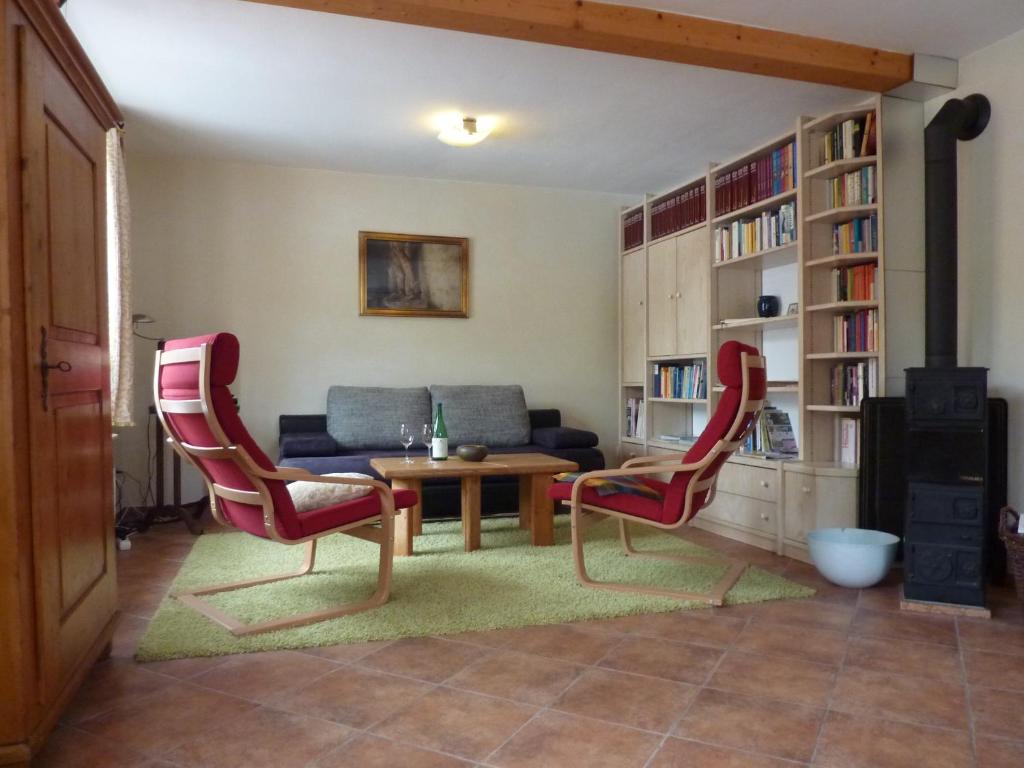 Appartement Ferienwohnung Haus am Singberg 9 Raßthaler Weg, 97729 Ramsthal