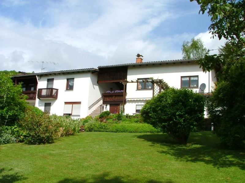 Appartement Ferienwohnung Haus Bonny, Bollendorf Neuerburger Straße 58, 54669 Bollendorf