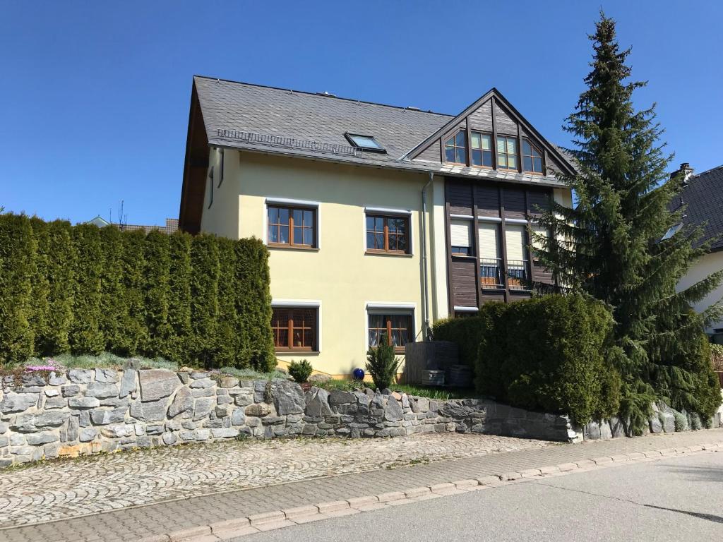 Appartement Ferienwohnung Heike Strobel Meisenweg 2, 08340 Schwarzenberg