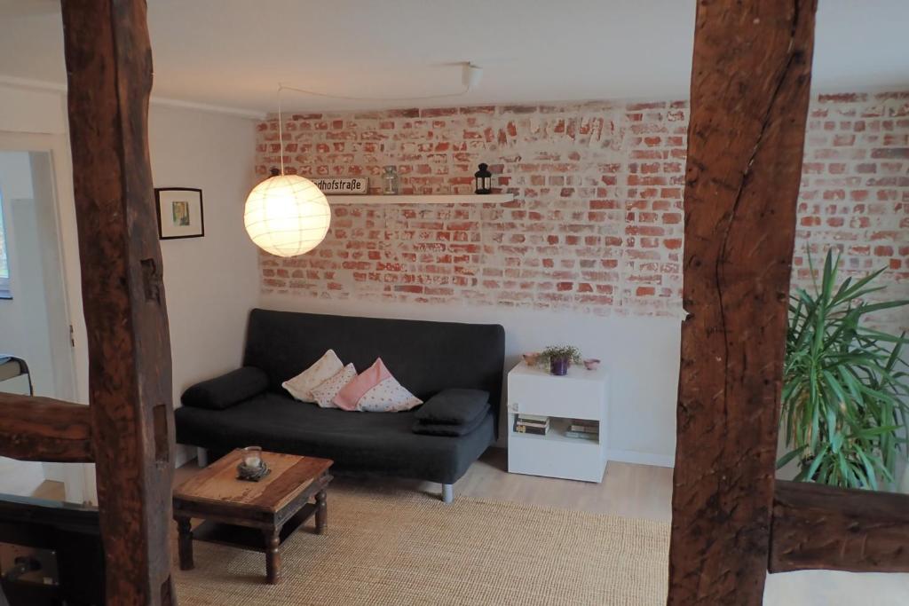 Appartement Ferienwohnung Holzmaden Am Platz 2 Friedhofstraße, 73271 Holzmaden