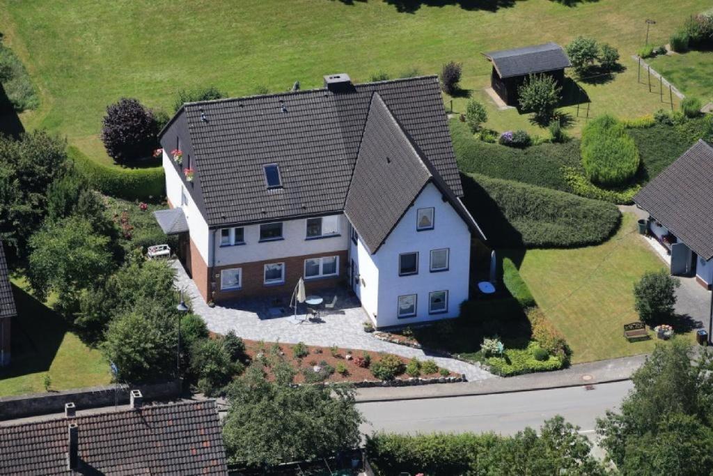 Appartement Ferienwohnung Hunold Briloner Straße 14 Helminghausen, 34431 Marsberg