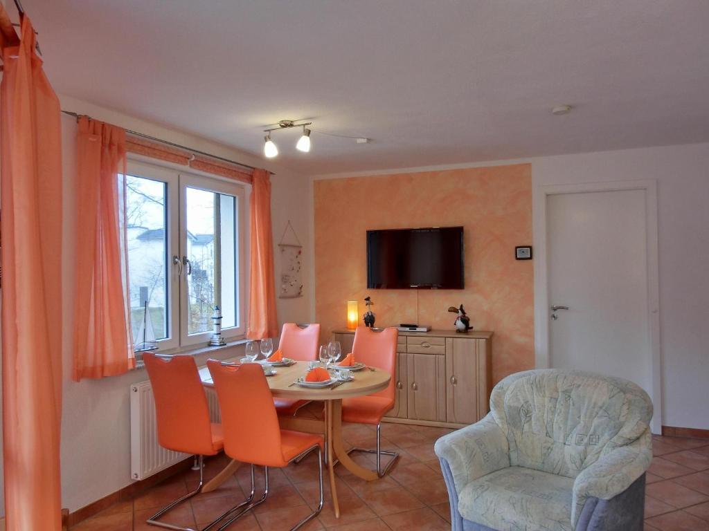 Appartement Ferienwohnung i16 Badeweg  2, 18181 Graal-Müritz