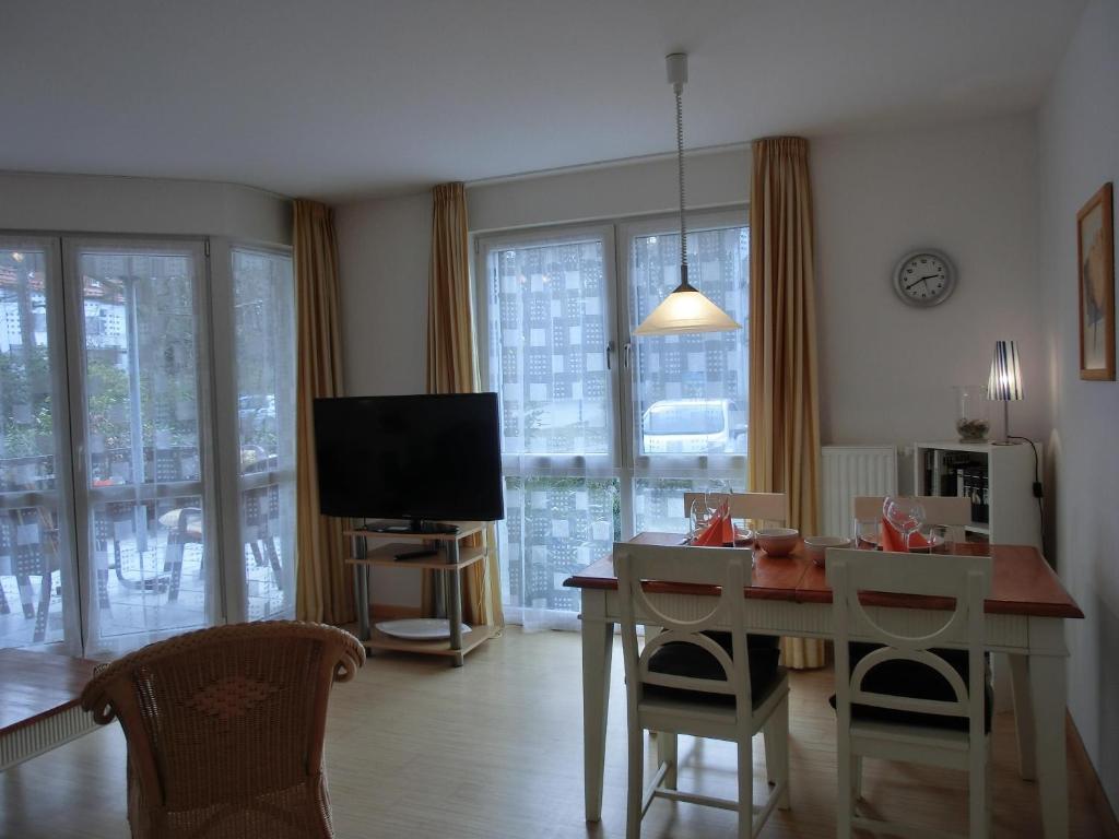 Appartement Ferienwohnung i22 Badeweg  2, 18181 Graal-Müritz