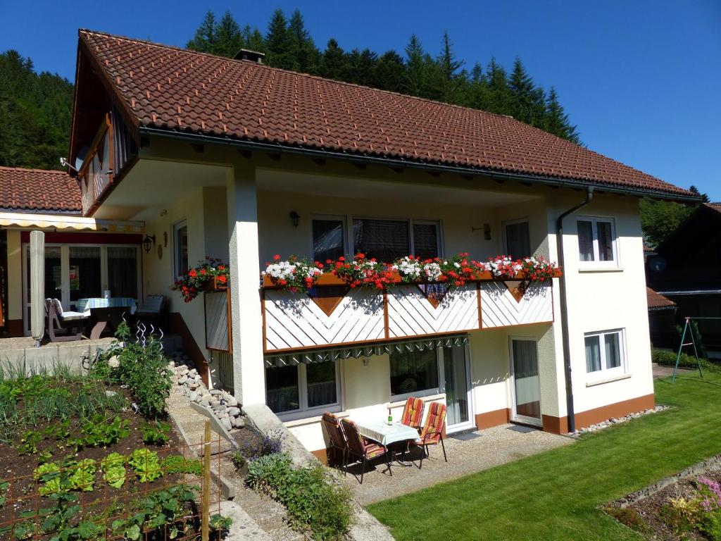 Appartement Ferienwohnung im Haus Silvia Unterkastel 5, 79677 Fröhnd
