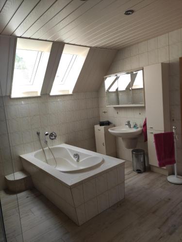 Appartement Ferienwohnung im Werratal 4 Kreuzgasse Herrenbreitungen