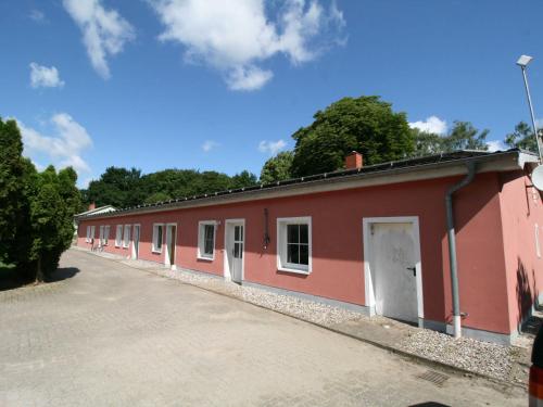 Séjour à la ferme FerienWohnung in Alt Karin Neue Straße 3 Alt Karin