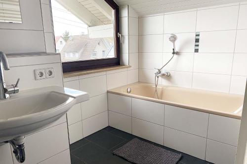 Appartement Ferienwohnung in Laichingen-Feldstetten 10 Ennabeurer Gässle Laichingen