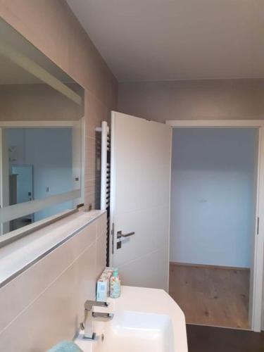 Appartements Ferienwohnung in Windhagen 43 Hauptstraße Windhagen