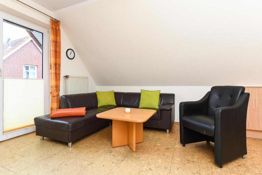 Appartement Ferienwohnung Juist Inselhaus am Deich Toppweg 9, 26427 Neuharlingersiel