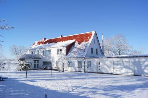 Appartement Ferienwohnung-Kastanienblick Ramitz 4 Thesenvitz