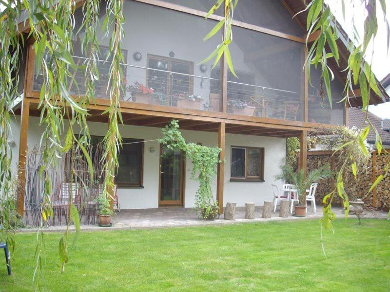 Appartement Ferienwohnung Klatt_Gallus Altrheinstraße 17  a, 77974 Meißenheim