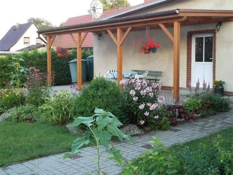 Maison de vacances Ferienwohnung Kruemmel SEE 7221 Im Dörp 15, 17248 Krümmel