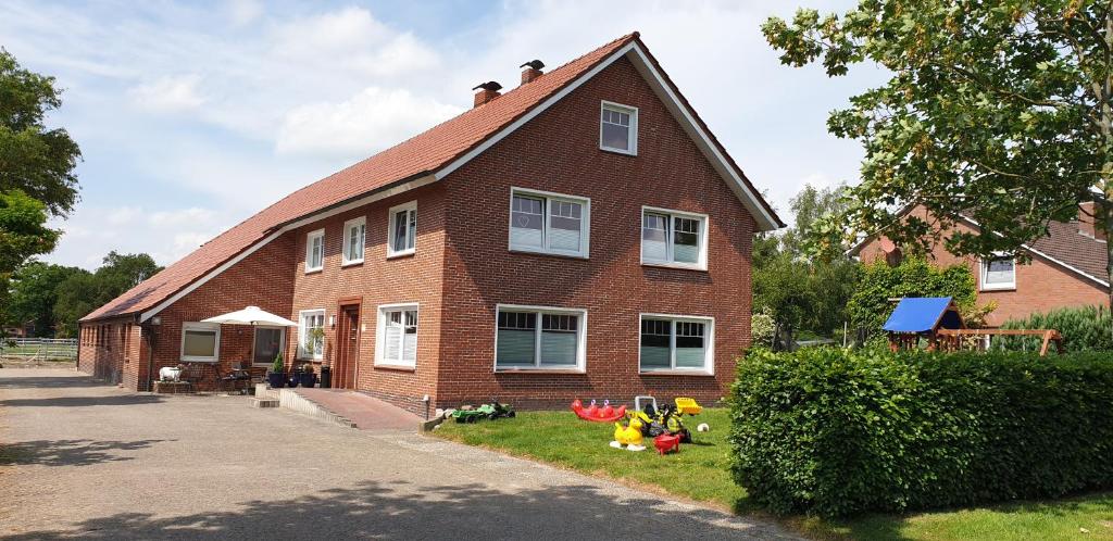 Appartements Ferienwohnung Landliebe Mittelweg 49, 26789 Leer