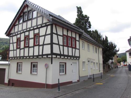 Appartement Ferienwohnung Langenhecke 16 Langenhecke 16 Eingang Kapuzinergasse  21 Bad Münstereifel