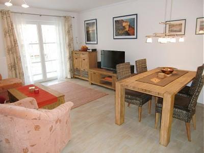 Appartement Ferienwohnung LFR18 Brise Fritz-Reuter-Straße  18, 18181 Graal-Müritz