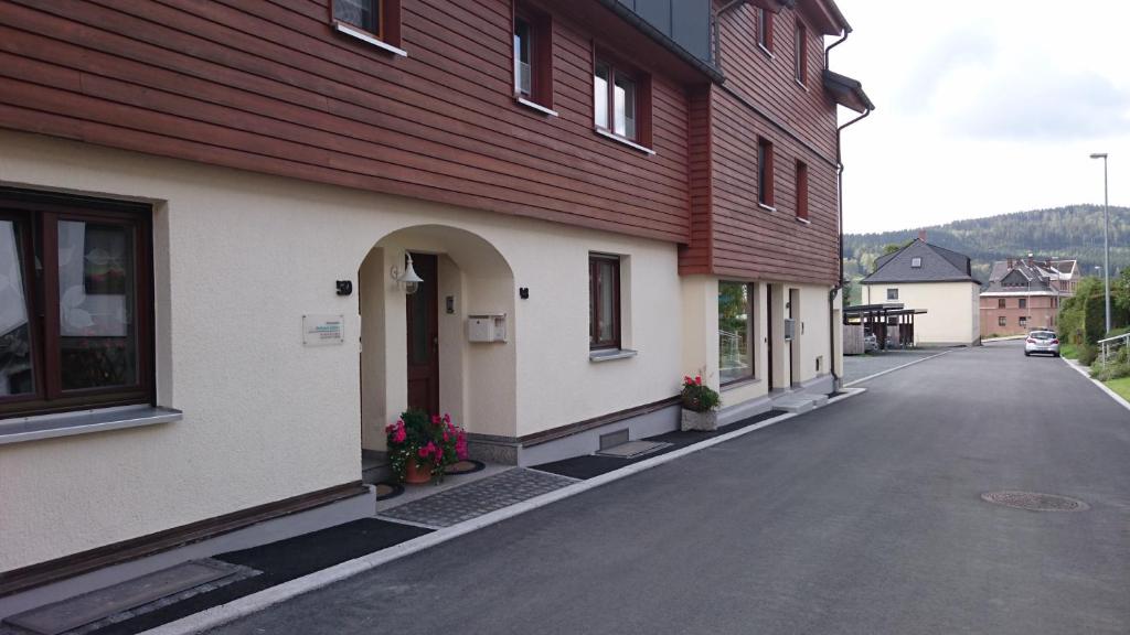 Appartement Ferienwohnung Louise 48 Gartenstraße, 08248 Klingenthal