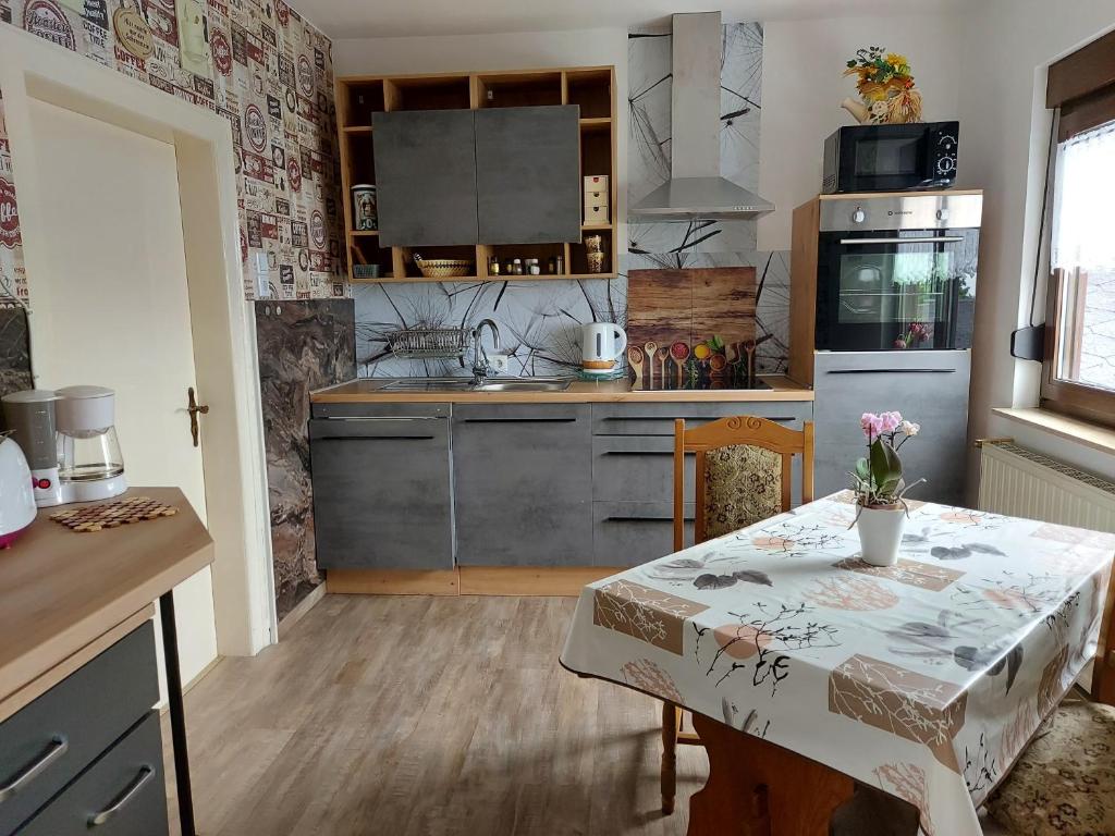Appartement Ferienwohnung M.Spindler 75 Nordstraße, 98694 Frauenwald