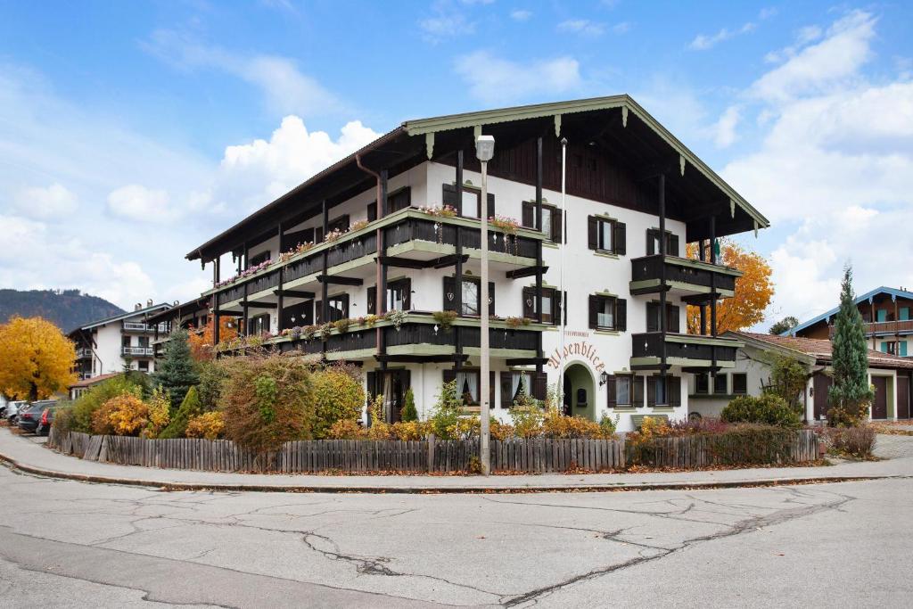 Appartement Ferienwohnung Marinas Alpenblick Ahornstraße 5, 83334 Inzell