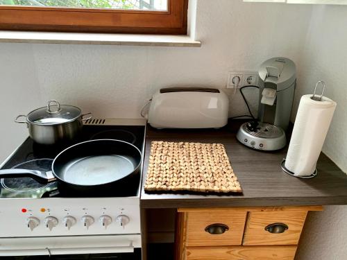 Appartement Ferienwohnung Monteuerswohnung am Bauernhofweg in Lohmar nahe S-Bahnhof 37 Jexmühle Lohmar