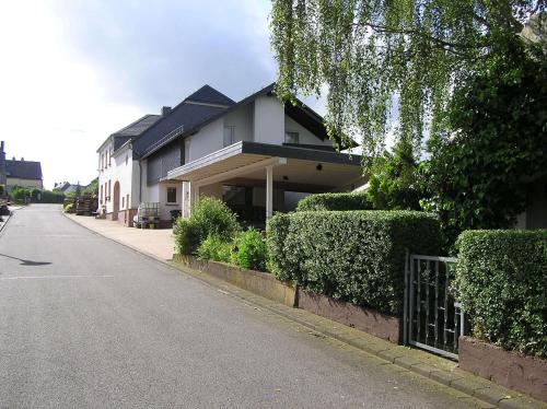 Appartements Ferienwohnung Nisius Auf der Köbs 17 Geisfeld