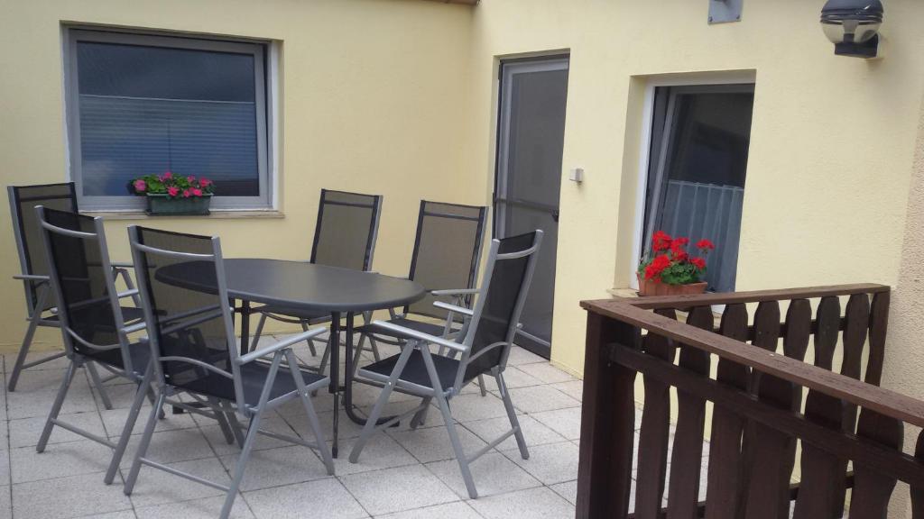 Appartement Ferienwohnung \ Obere Hauptstrasse, 06636 Laucha