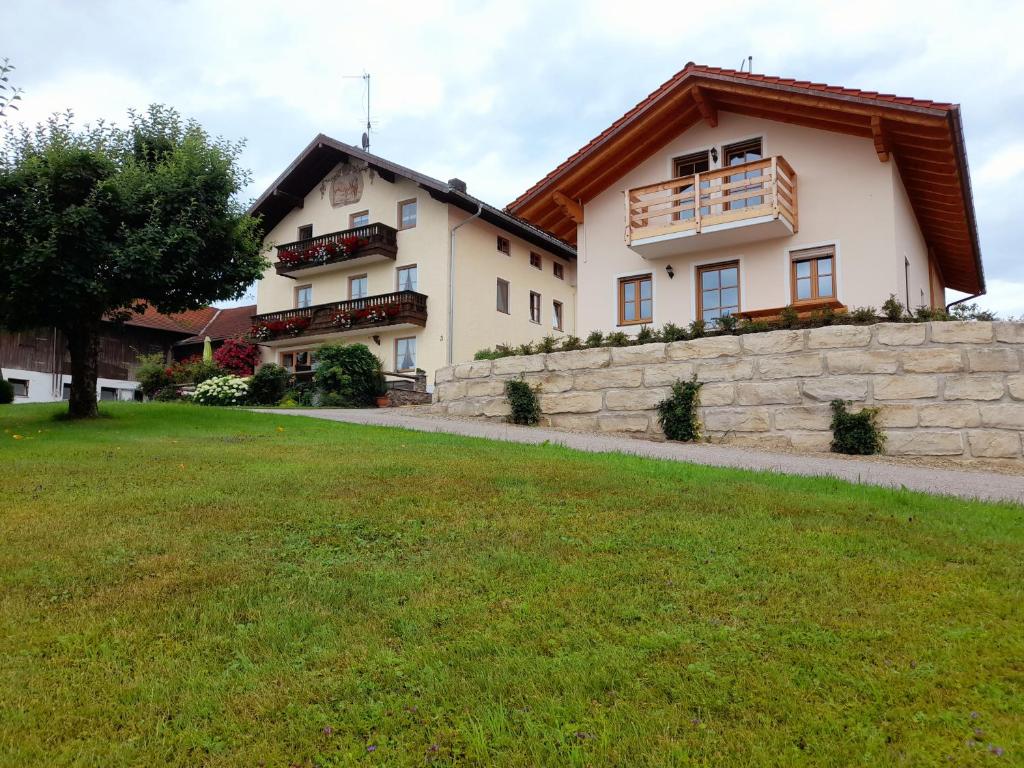 Appartement Ferienwohnung Obstgarten 3 Gengham, 83349 Palling
