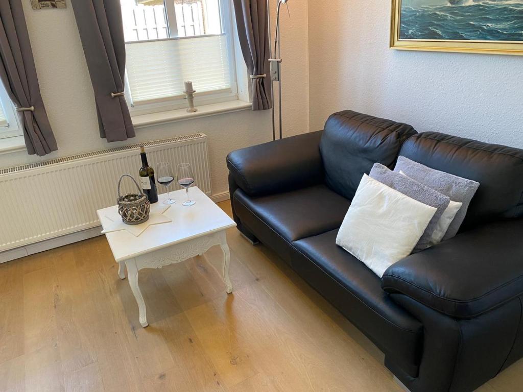 Appartement Ferienwohnung „Ole Karkenwech“ Husum-Rödemis 3 Alter Kirchenweg, 25813 Husum