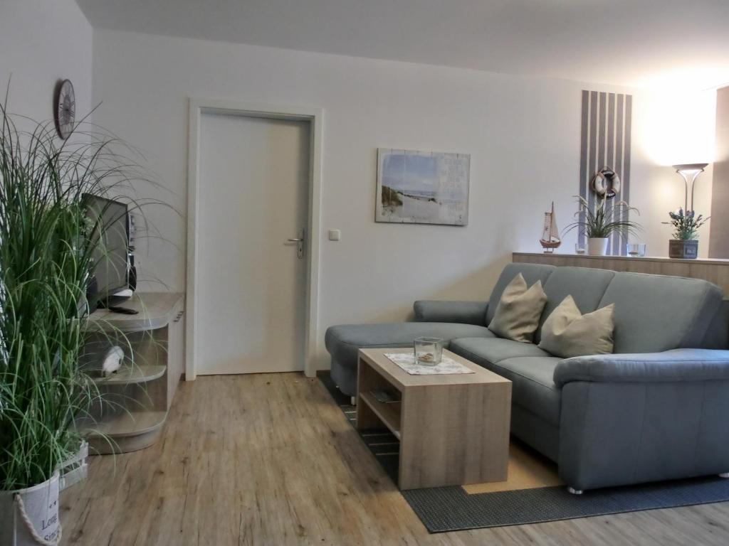 Appartement Ferienwohnung P16 Bahnhofstraße  15, 18181 Graal-Müritz