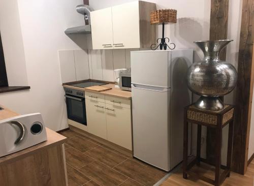Appartement Ferienwohnung PENZLIN im Rittergut Leppersdorf bei Dresden Röderstraße 6 Kemenatenhaus im Rittergut Wachau