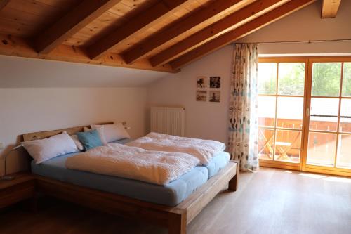 Appartement Ferienwohnung Pferdehof Pankratz Jägergasse 21 Iffeldorf