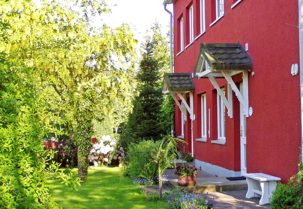 Appartement Ferienwohnung Poseritz RUeG 1761 Stralsunder Straße 40, 18574 Poseritz