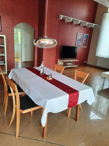 Appartement Ferienwohnung Rosengarten Im Rosengarten 23 Öhringen