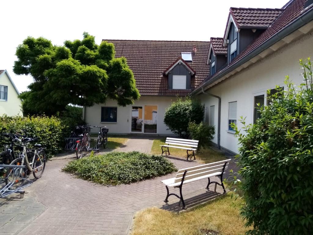 Appartement Ferienwohnung Schaabe 60 Dorfstraße Wohnung Nr. 7, 18556 Breege