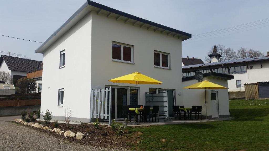Appartement Ferienwohnung Schlögl Von-Riedheim-Str. 14, 89364 Rettenbach