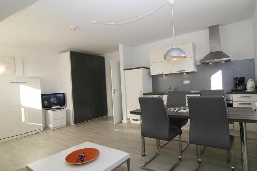 Appartement Ferienwohnung Schössler 1 Oberer Dünenweg 18 Hörnum