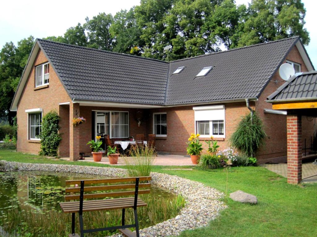 Appartement Ferienwohnung Schwarzenhof SEE 6631 Schwarzenhof 10, 17192 Schwarzenhof