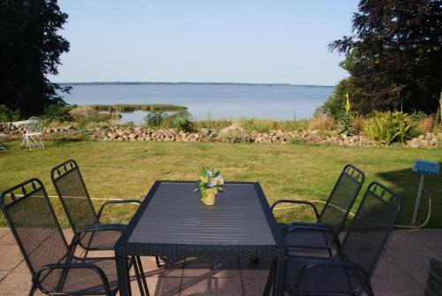 Appartements Ferienwohnung Seeblick Waren (Müritz) Waren