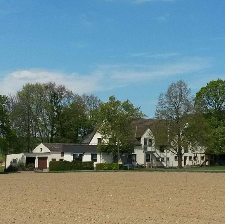 Appartement Ferienwohnung Sehnental Siedlung Sehnental 5, 56348 Bornich