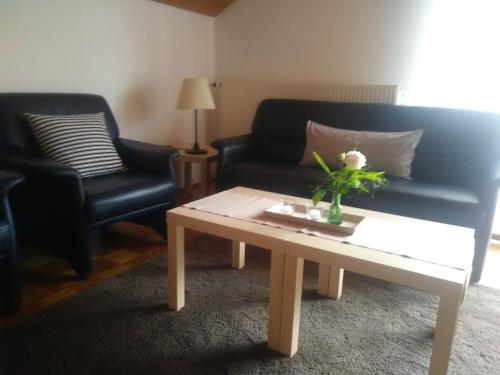 Appartement Ferienwohnung Soherr 3 Georg-Pfahler-Straße Erolzheim