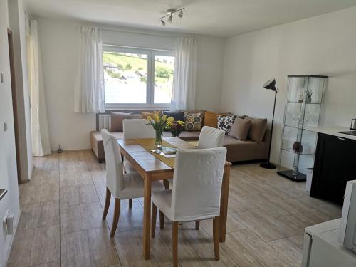 Appartement Ferienwohnung Sonnenberg an der Weinstraße 2 Am Hasensprung Leinsweiler
