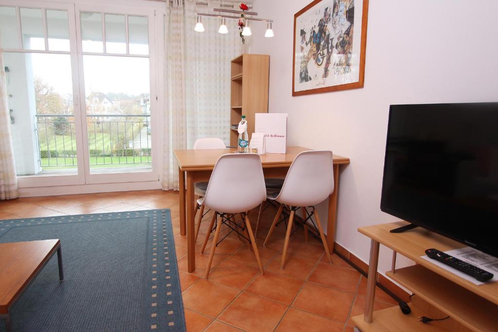 Appartement Ferienwohnung Sonnenschein - direkte Meerlage Ostseeallee 45, 18225 Kühlungsborn