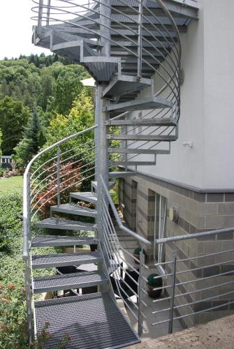Appartement Ferienwohnung Sternenwald 31 Am Mühlenteich Alf