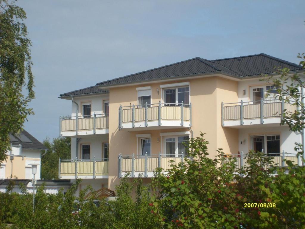 Appartement Ferienwohnung Strandwiese Mittelweg 4, 18181 Graal-Müritz