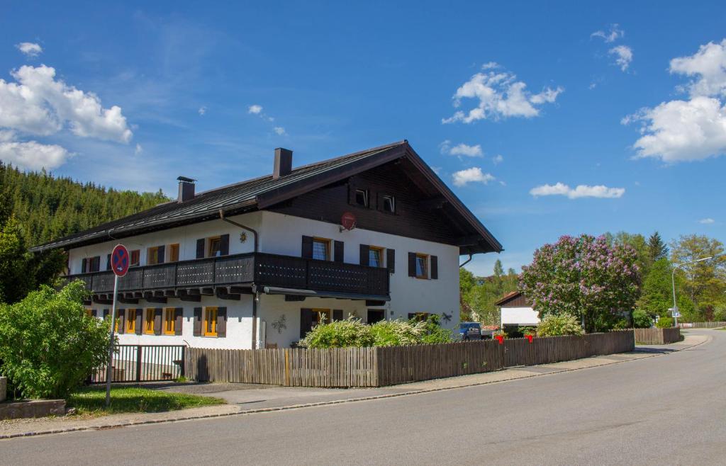 Appartement Ferienwohnung Treml Hauptstraße 7, 94252 Bayerisch Eisenstein