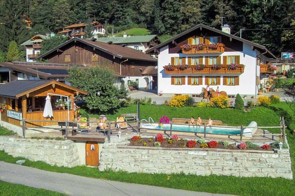 Séjour à la ferme Ferienwohnung Triembachhof Alte Königsseer Straße 12, 83471 Schönau am Königssee