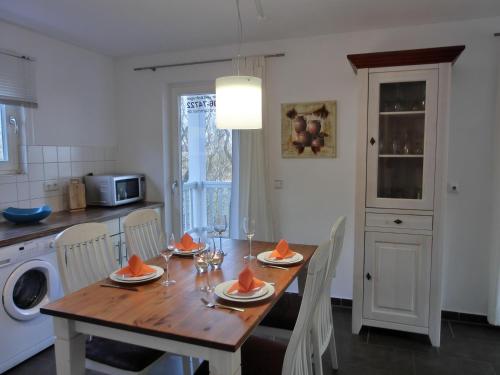 Appartement Ferienwohnung W18 2 N Strandparkallee  18 Graal-Müritz